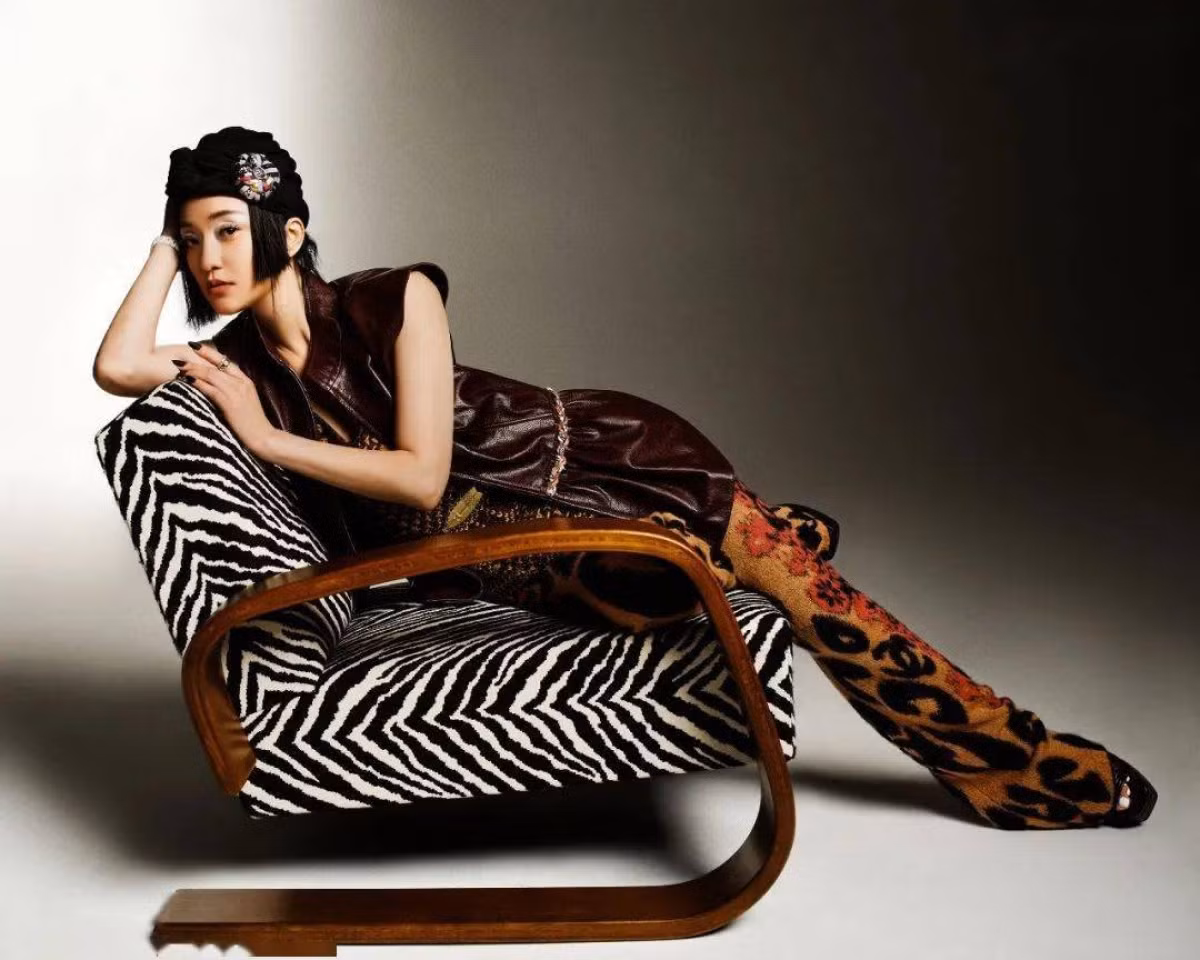 Chau Tan o tuoi 49: Su nghiep thang hoa nhung van co don-Hinh-3