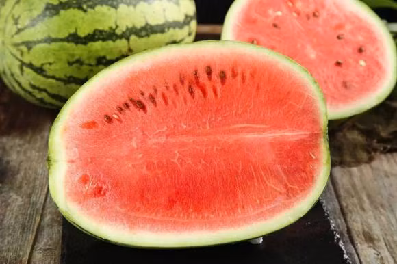 Dua hau cat mieng bao quan duoc bao lau?-Hinh-2