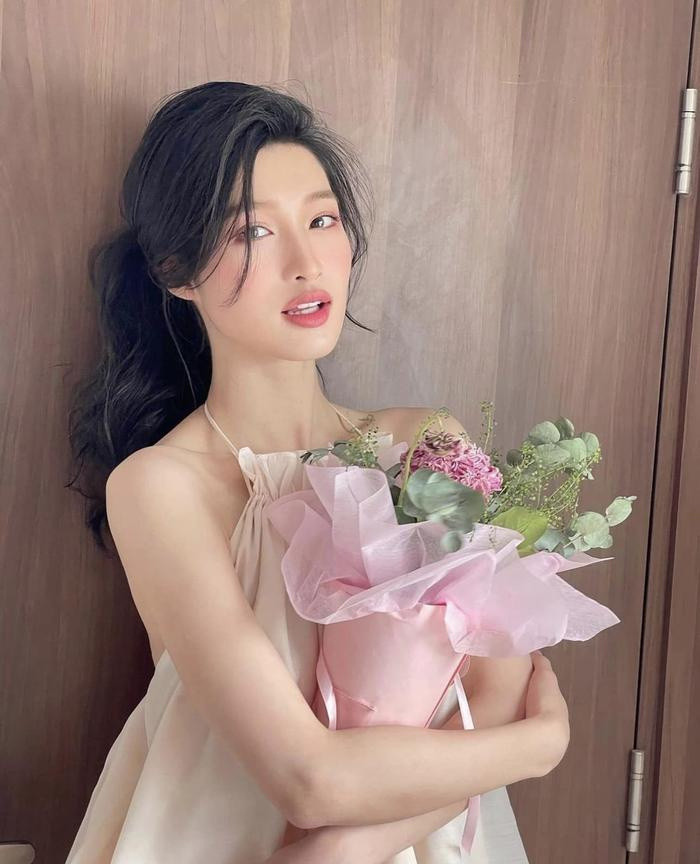 Visual trong trẻo của Á hậu Phương Nhi Visual trong treo cua A hau Phuong Nhi