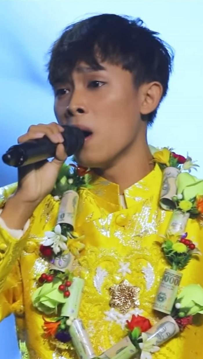 Hồ Văn Cường kiếm được nửa tỷ đồng chỉ trong một đêm diễn? - Hình 12 Ho Van Cuong kiem duoc nua ty dong chi trong mot dem dien?-Hinh-12