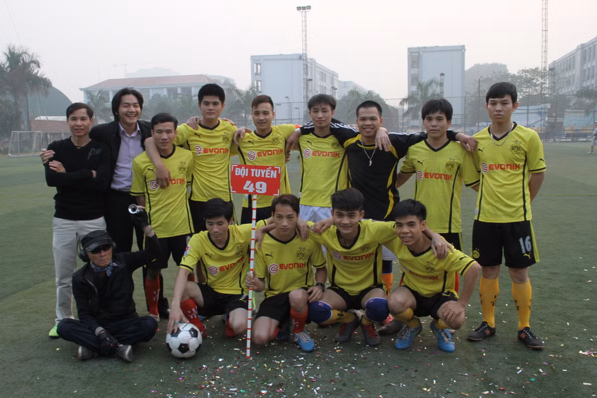 Trải qua vòng loại đầy kịch tính, cuối cùng đội bóng cơ sở 49 Thái Thịnh đã lọt vào trận Chung kết.