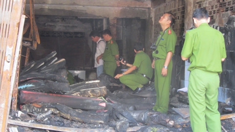 Hậu trường vụ cháy.