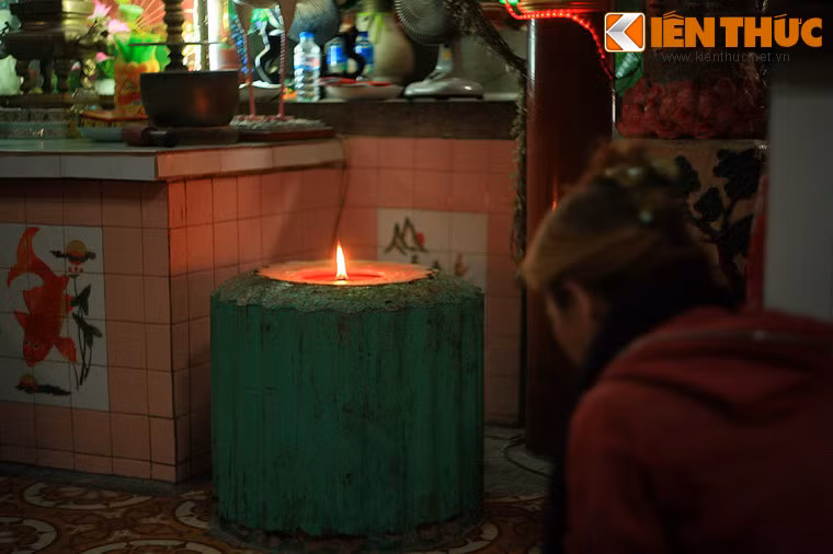 Mỗi cây nến này được đúc bằng 100 kg sáp.