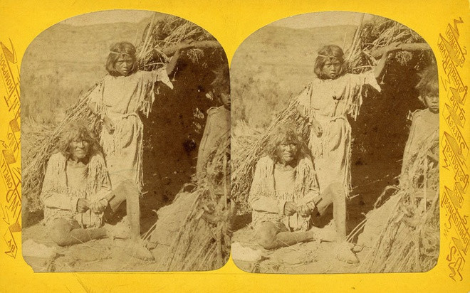 Hiện nay, trên lãnh thổ Mỹ, dân tộc da đỏ chỉ còn khoảng 1%. Họ sống ở những vùng có điều kiện tự nhiên rất khó khăn như vùng núi cao, khô hạn ở phía Tây. Trong một thời gian dài, sự phân biệt, kỳ thị, hay một lý do nào đó đã làm cho người bản địa có nguy cơ tuyệt chủng.