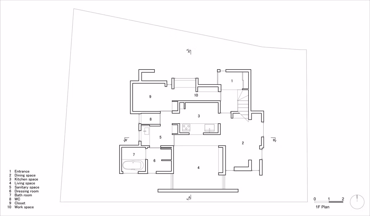 Tầng trệt của căn nhà là không gian sinh hoạt chung với đầy đủ các phòng như: Phòng khách, phòng bếp, phòng ăn, phòng tắm…