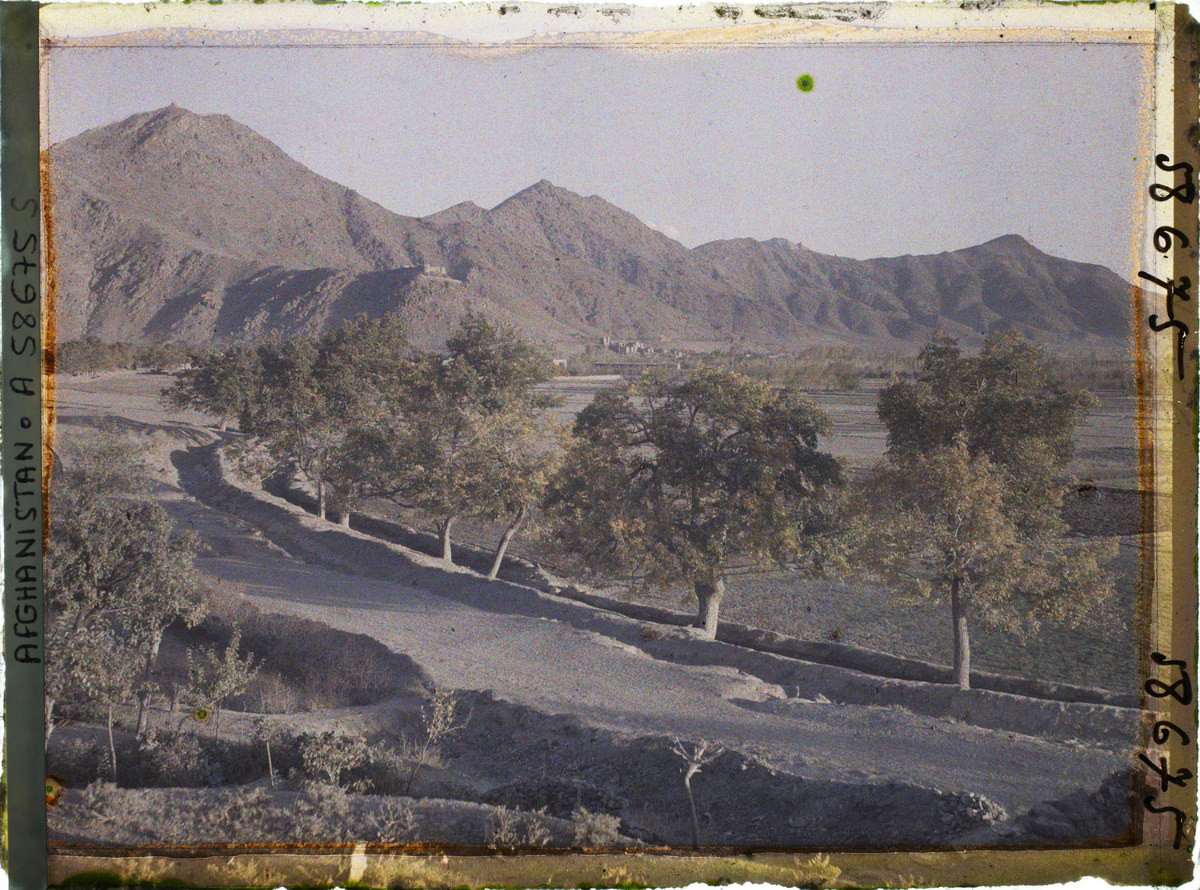 Hình ảnh khác về đèo Babur.