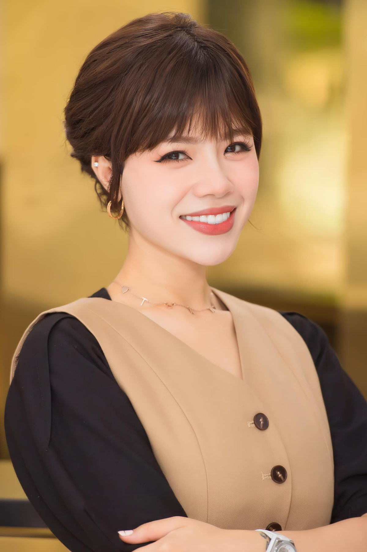 Guong mat moi dan chinh Chuyen dong 24h cua VTV la ai?-Hinh-4