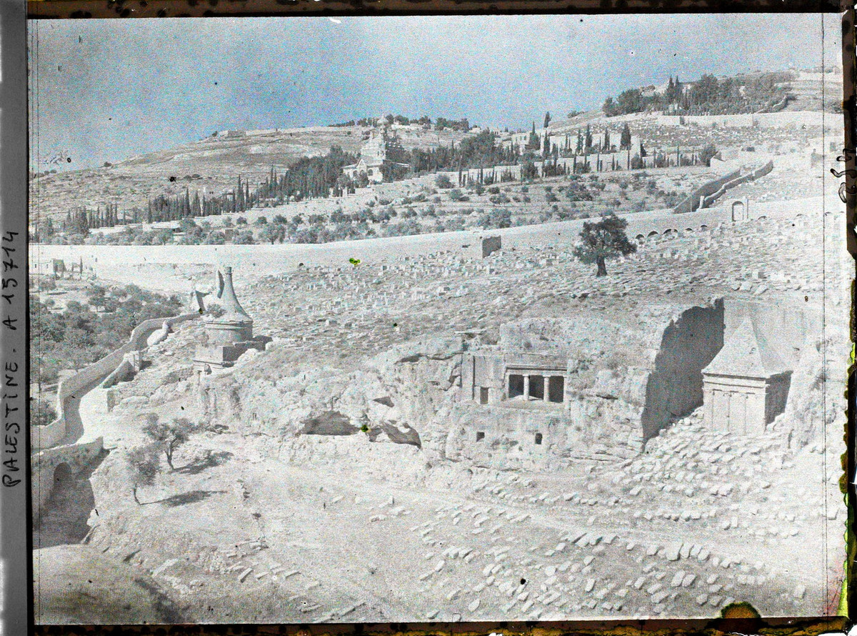 Thung lũng Kidron, Đông Bắc phố cổ Jerusalem, nơi có nhiều phế tích thời cổ đại.