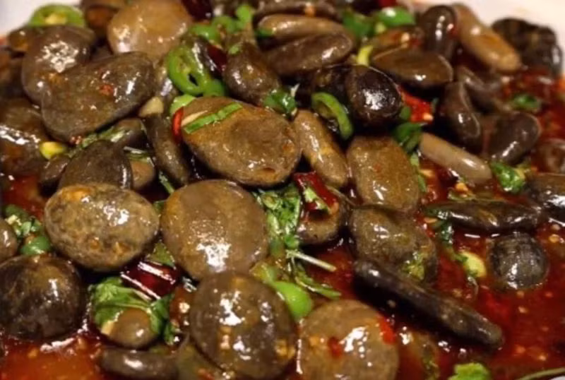 Mon “mam da” ngoai doi thuc, chi ngam khong dam an van dat hang