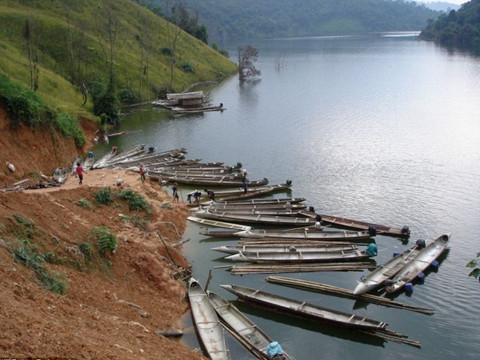 Giờ trở thành những chiếc thuyền tiện dụng.