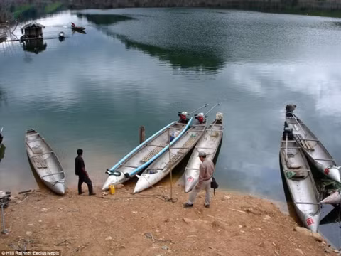 Những thùng nhiên liệu này từng giúp chiến đấu cơ có thể kéo dài thời gian hoạt động cũng như mở rộng tầm bay.