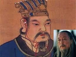 Thạch Sùng là con trai của Thạch Bào, một người rất giàu có. Khi sắp chết, ông đem gia tài chia cho con cái, Thạch Sùng được phần ít nhất. Bà vợ thấy vậy thắc mắc, Thạch Bào trả lời: Tuy bây giờ chia cho nó ít, ngày sau, nó sẽ giàu hơn mấy đứa kia gấp bội. Quả nhiên, đó là lời tiên đoán chính xác.