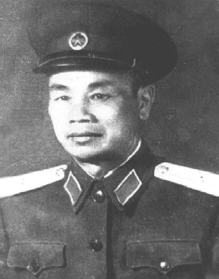 Tướng Trần Tử Bình (1907-1967) là một trong những vị tướng đầu tiên của nước Việt Nam Dân chủ Cộng hoà. Ông là một trong những cốt cán của Ủy ban Khởi nghĩa Hà Nội tại cuộc khởi nghĩa tháng 8/1945. Sau Cách mạng tháng 8, ông đã được bổ nhiệm vào nhiều chức vụ của quân đội và Nhà nước.