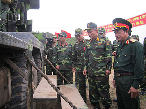 Pháo tự hành 105mm do Việt Nam tự thiết kế chế tạo.