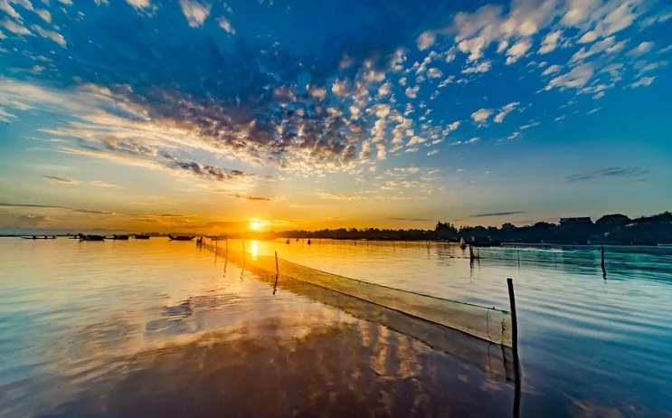 Lăng Cô - Vịnh biển đẹp nhất thế giới