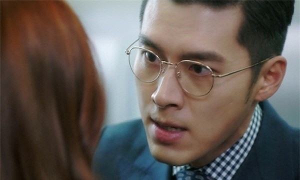 3 tháng sau ly hôn, vợ cũ liền tổ chức đám cưới ảnh 1