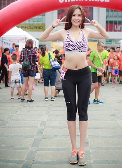 Mai Phương Thúy diện đồ tập nóng bỏng khi chơi thể thao - Hình 4 Mai Phuong Thuy dien do tap nong bong khi choi the thao-Hinh-4