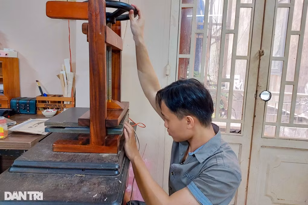 Ky su dien tu kiem 20 trieu dong/thang nho… “khau va ky uc“-Hinh-3