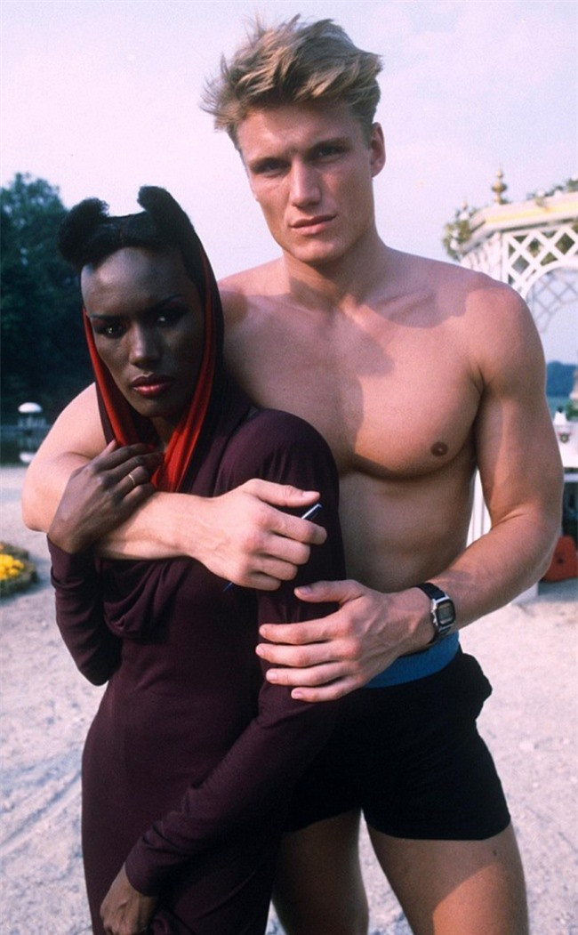 Dolph Lundgren và Grace Jones, ảnh chụp năm 1980.