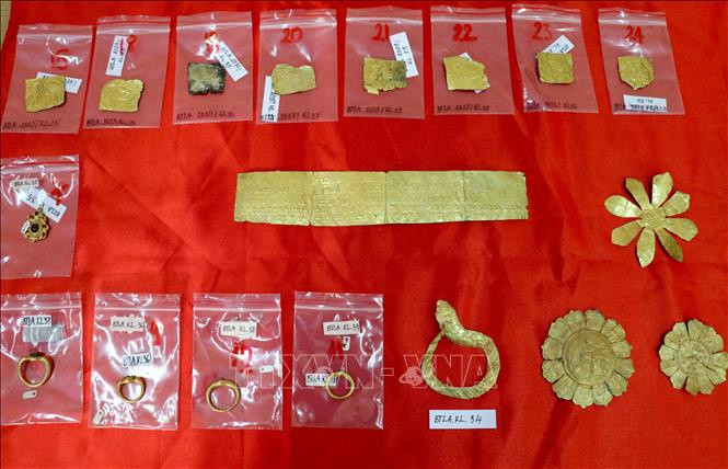 Theo sách "Đại cương lịch sử Việt Nam", vương quốc cổ Phù Nam tồn tại đến khoảng thế kỷ VII thì tan rã. Đến nay, nguyên nhân thật sự dẫn tới sự suy vong của vương quốc Phù Nam vẫn là bí ấn. Có nhiều giả thiết được đưa ra, tuy nhiên, chưa được thống nhất, cần có nghiên cứu thêm. Ảnh: Bảo tàng Lịch sử.