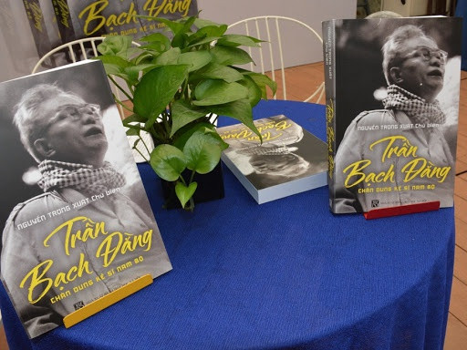 Nhà nghiên cứu Trần Bạch Đằng từng có một số cuốn sách viết về địa chí các địa phương gồm: Địa chí văn hóa TP.HCM, Địa chí Đồng Tháp Mười, Địa chí Sông Bé (Bình Dương, Bình Phước hiện nay). Ảnh: Công An Nhân Dân.