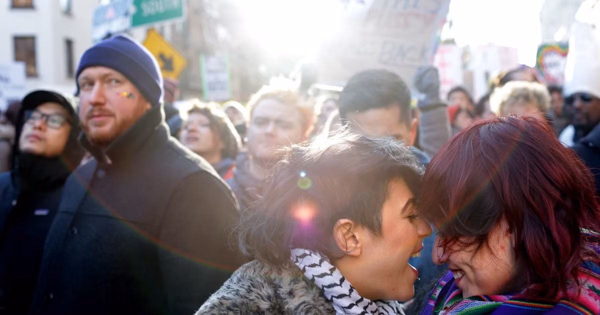 Khái niệm Cá tháng Tư lần đầu được đề cập trong các sáng tác của nhà thơ, nhà soạn nhạc người Pháp Eloy d'Amerval. Tác gia này đã sử dụng hình ảnh những chú cá để mô tả về tháng Tư - thời điểm những loài cá sống trong vùng nhiệt độ ôn hòa dễ bị đánh bắt nhất do đi riêng lẻ. Theo nghĩa bóng, Cá tháng Tư còn ám chỉ sự khù khờ, dễ bị đánh lừa.