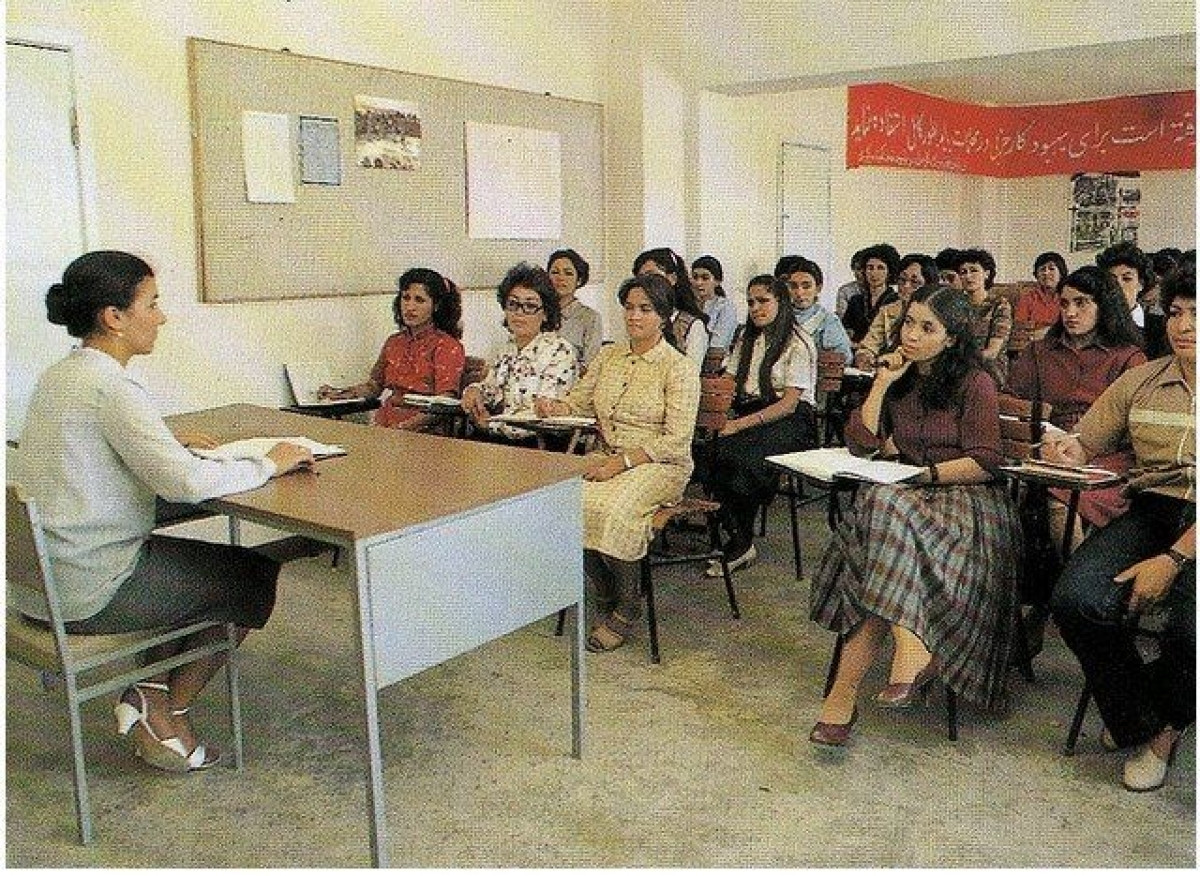 Một lớp học dành cho phụ nữ năm 1980.