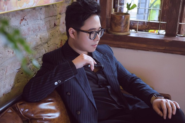 Chang trai Ha Noi kien tri theo duoi con duong giang day Ngoai ngu-Hinh-4