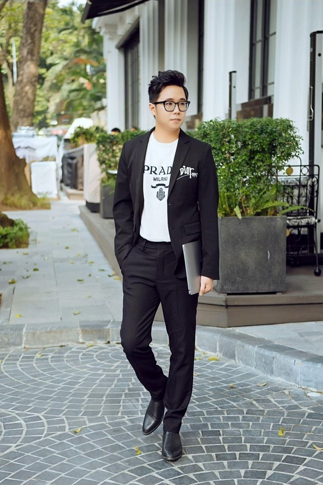 Chang trai Ha Noi kien tri theo duoi con duong giang day Ngoai ngu-Hinh-6