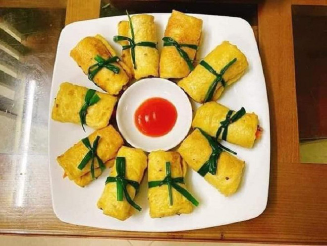 Hiện nay món này được bán phần lớn trên các page chợ mạng, được gom đơn chuyển lên. Giá thành của món đặc sản dân dã Thái Bình dao động từ 35.000 đồng - 45.000 đồng tùy nơi bán. Thường thường các chị em hay mua nhiều hơn một chút để dự trữ vì món đậu Kênh này không có chất bảo quản và tầm 3,4 ngày người bán mới gom đủ chuyến hàng lên.