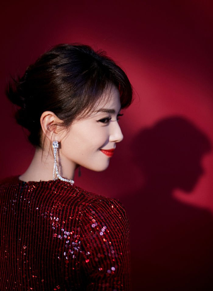 Nhung my nhan Hoa Ngu so huu chiec 