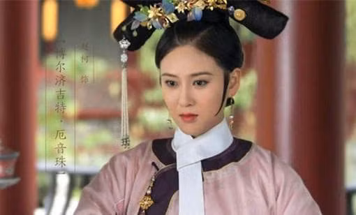 Du Phi 30 tuoi moi vao cung, tai sao Can Long rat sung ai ba?-Hinh-3