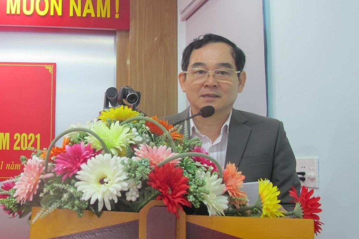 Xem xét kỷ luật nguyên Giám đốc Sở Y tế và Giám đốc CDC Quảng Ngãi Xem xet ky luat nguyen Giam doc So Y te va Giam doc CDC Quang Ngai