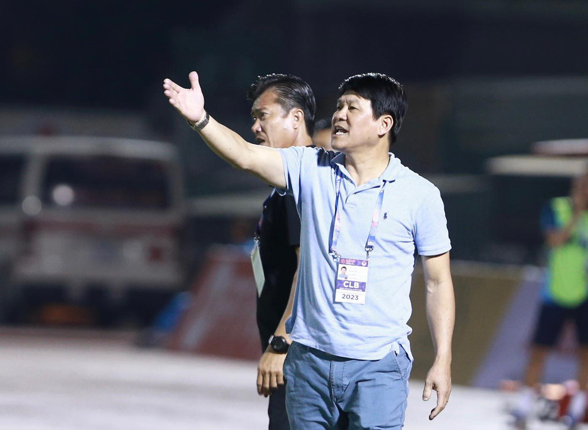 VFF yêu cầu sớm áp dụng VAR tại V-League - Hình 3 VFF yeu cau som ap dung VAR tai V-League-Hinh-3