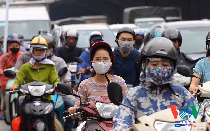 80% phuong tien bi buoc dung ma khong co loi