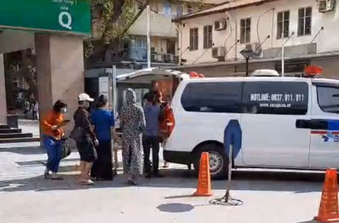 Benh vien Bach Mai giai the don vi truc thuoc, hang chuc nguoi that nghiep?