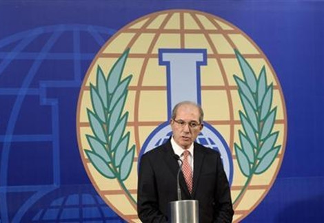 Ủy ban Nobel Na Uy thông báo Tổ chức cấm vũ khí hóa học (OPCW) đoạt giải Nobel Hòa bình 2013.