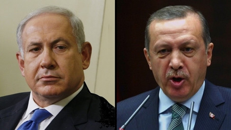 Thủ tướng Israel Benjamin Netanyahu (trái) đã "gây thù, chuốc oán" với Thủ tướng Thổ Nhĩ Kỳ Erdogan (phải).