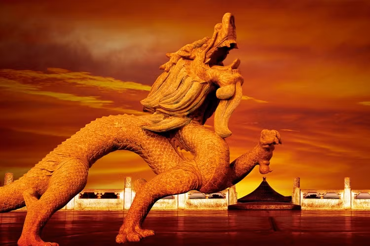 2. Trung Quốc: Trung Quốc là chủ nợ lớn thứ 2 của chính phủ Mỹ, với 1.260 tỷ USD và chiếm 11% tổng số nợ công.