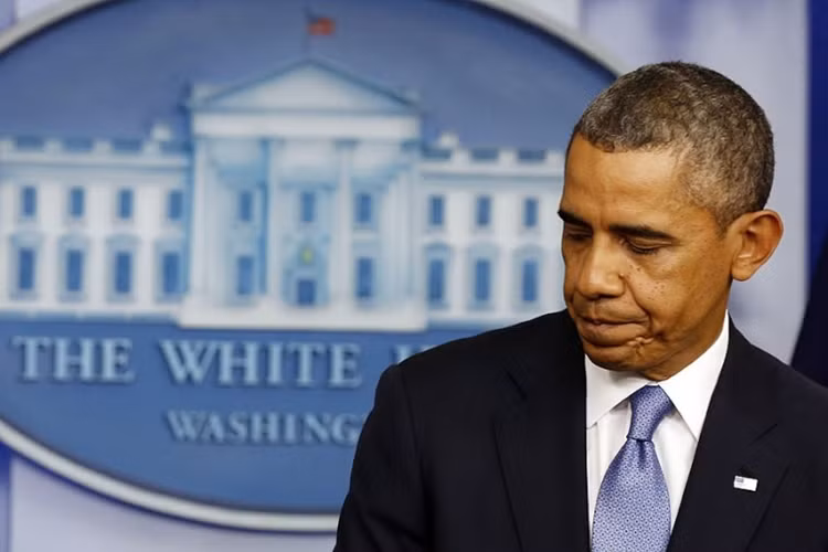 Tổng thống Obama từ chối thương lượng về Obamacare và cảnh báo về hậu quả khôn lường đối với kinh tế Mỹ.