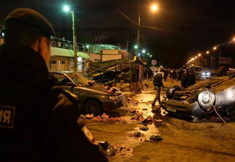 Biểu tình bạo loạn ở ngoại ô Moscow.