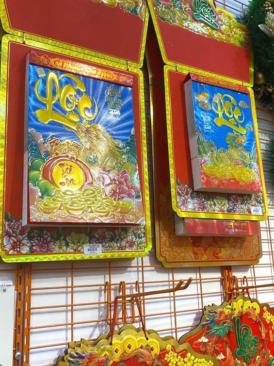 Thi truong lich Tet 2024: Da dang, doc dao tren cho online-Hinh-2