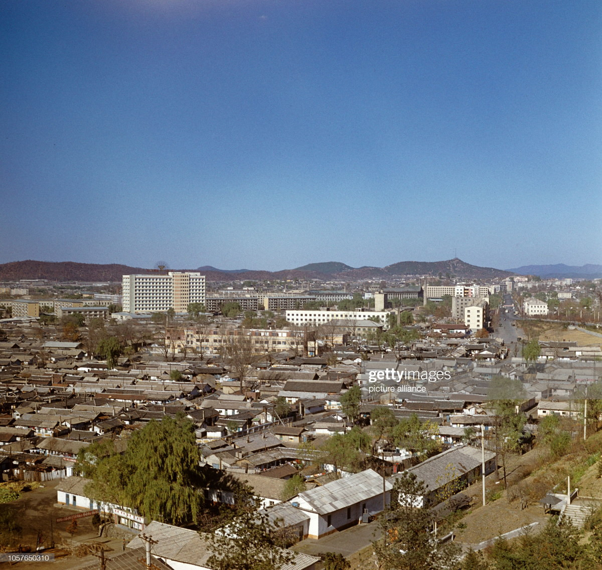 Một góc thành phố Bình Nhưỡng năm 1971 nhìn từ trên cao. Ảnh: Klaus Morgenstern/ Getty Images.