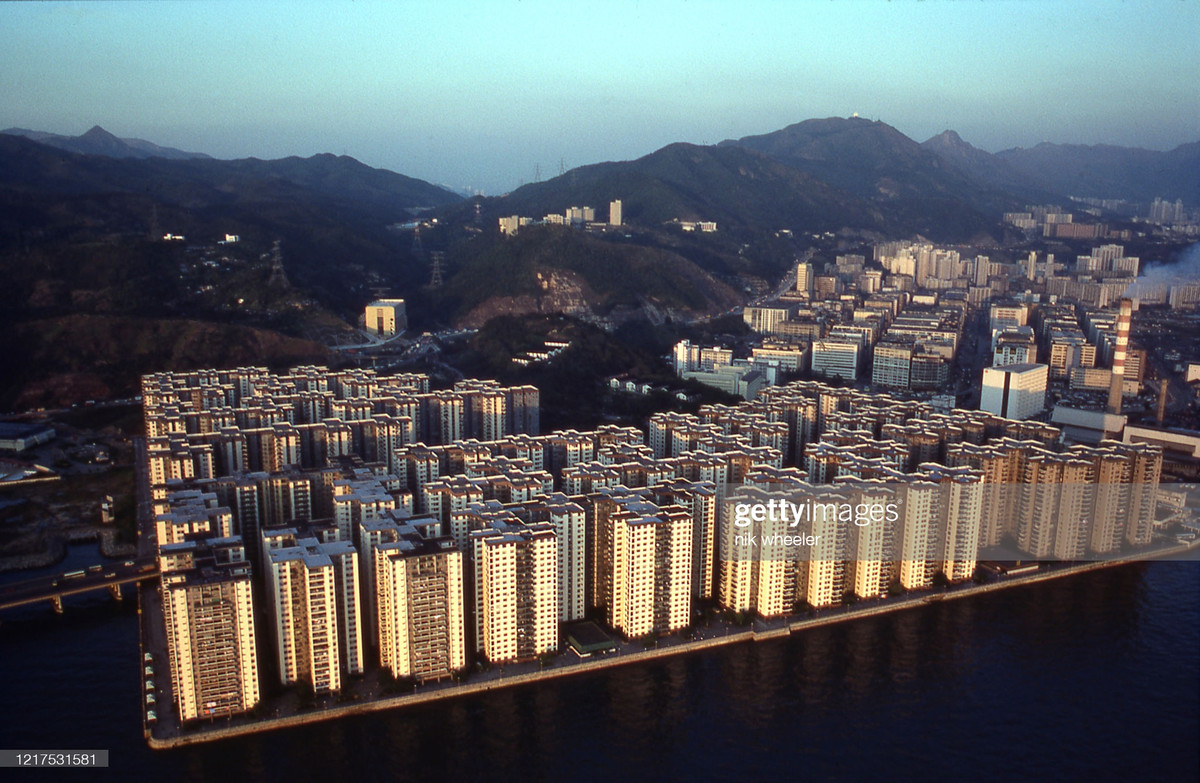 Toàn cảnh khu chung cư ở bán đảo Cửu Long, khoảng năm 1985.