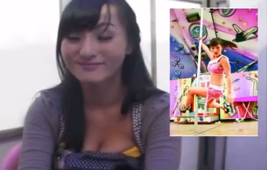 Nữ vũ công Fung Ting 31 tuổi cho hay: "Những người theo đuổi nghề này cần phải có lòng say mê. Để theo đuổi theo nghiệp này, bạn cần phải bỏ qua những lời ì xèo của mọi người. Thay vào đó, bạn chỉ nên tập trung vào việc làm sao có thể đem đến cho khán giả những màn biểu diễn hay mà thôi".