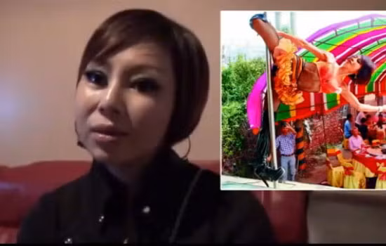 Phía sau những ánh hào quang mờ ảo của công việc, họ cũng có những nỗi niềm riêng. Vũ công Du Du 35 tuổi chia sẻ quan điểm về công việc này. "Ngày nay, rất ít người theo nghề này có thể tìm được một công việc khác thay thế".