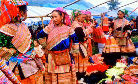 Một phiên chợ của đồng bào dân tộc. Ảnh minh họa.