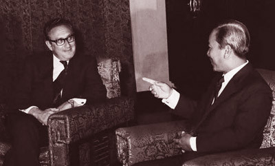 Nguyễn Văn Thiệu và Kissinger tại Dinh Độc Lập.