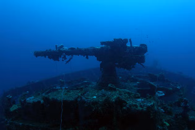 Hình ảnh họng súng ở tàu vận chuyển này.