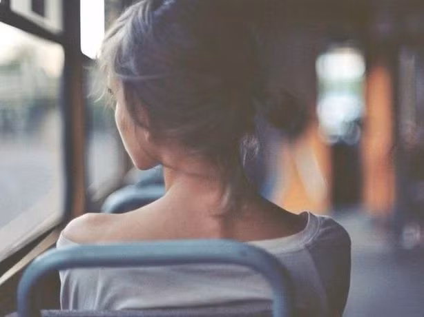 Nhân tình của chồng mang con đến cổng, cả nhà bắt tôi làm điều bức xúc ảnh 1